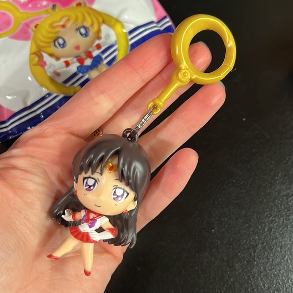 Sailor Mars Keychain ✨ - Picture 3 of 5